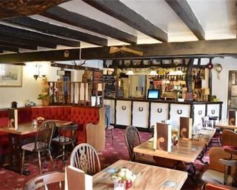 The Red Lion - Driffield - Bar