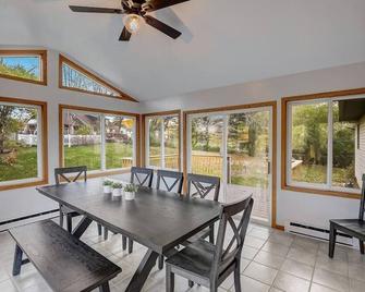 Draper Vacation Home - Families & Friends Welcome - Baraboo - Dining room