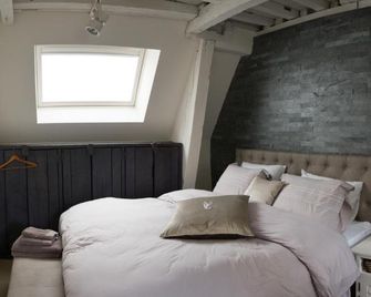 Y & L villa - Amberes - Habitación