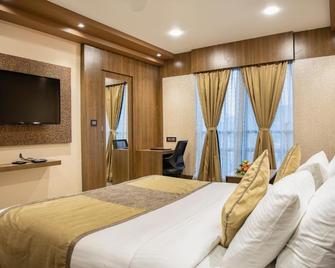 Hotel Rajmahal - Guwahati - Bedroom