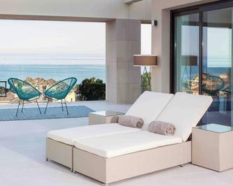 Don Carlos Leisure Resort And Spa - Marbella - Bedroom