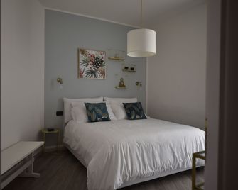 Élite Suite Home - Termoli - Schlafzimmer