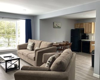 Relaxing Apartment in Dexter - Dexter - Living room