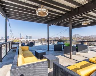 Remodeled Loft Next to Ponce City Market (on Beltline) - Atlanta - Balcón