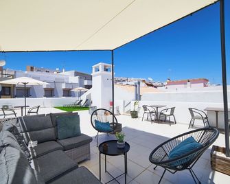 Baron Faro - Guest House - Faro - Balcón