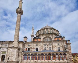 Grand Fatih Hotel - Istanbul