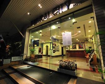 تيبوراي سيتي هوتل - اعتماد SHA Extra Plus - هوا هين - ردهة