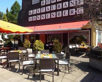 Gasthof Pension Sonnenberg - Weilrod - Patio