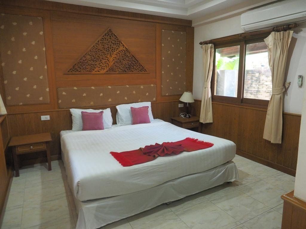 صن إيست بنغالوز