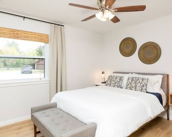 The Fika - Next to Lake Fayetteville Trail - Springdale - Habitación