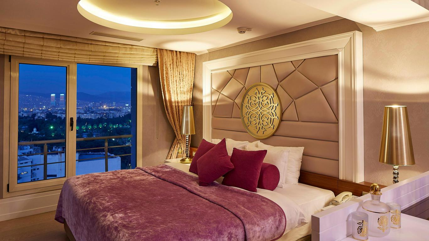 DoubleTree by Hilton Izmir - Alsancak