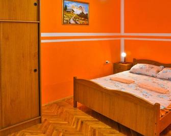Apartments and Rooms Juki - Senj - Chambre