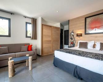 Hotel A Piattatella - L'Île-Rousse - Bedroom