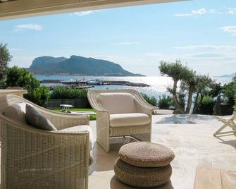 Holiday Home Tugurio by Interhome - Golfo Aranci - Balkon