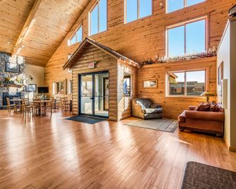 Econo Lodge Rice Lake - Rice Lake - Huiskamer