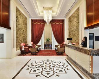 Marriott Suites Pune - Pune - Front desk