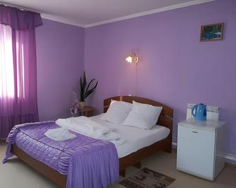 Altyn Tuyak Hotel-New - Gorno-Altaysk - Habitación