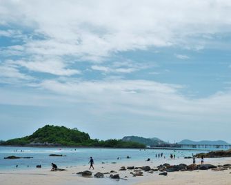 Irada resort smaesarn - Sattahip - Strand