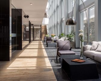 Dazzler by Wyndham Colonia - Colonia del Sacramento - Vestíbul