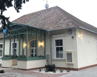 Aquasol Resort - Mosonmagyarovar - Budova