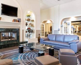 Baymont by Wyndham Festus - Festus - Lounge