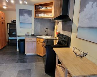 Beautiful cottage, close to beach - Port Orford - Cocina