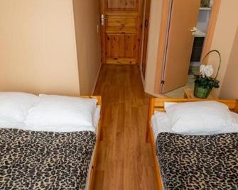 Hotel Mare & Restaurant - Roya - Habitación