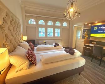 Hotel am Markt Bacharach - Bacharach - Slaapkamer