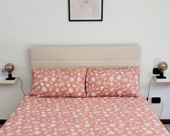 La Vie Est Belle - Arona - Bedroom