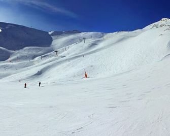 Andorra Palace - אנדורה לה ולה - שירותי מקום האירוח