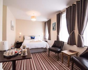 ذا يوروبا - ويتبي - غرفة نوم