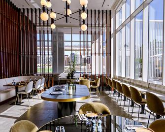 FORM Hotel Al Jaddaf, Dubai, a Member of Design Hotels - Dubai - Restaurant