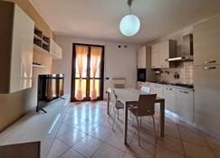 Appartamento Roverella - Rovigo - Cozinha