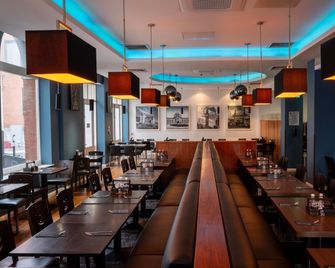 Ramada by Wyndham Belfast City Centre - Belfast - Restaurant