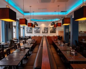 Ramada by Wyndham Belfast City Centre - בלפאסט - מסעדה