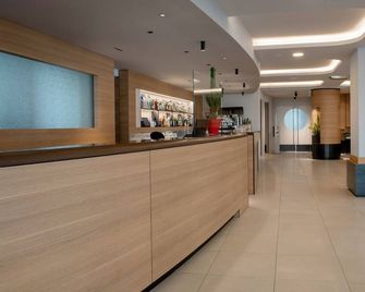 Aqua Hotel - Rimini - Front desk