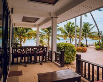 Am Samui Resort - Ko Samui - Patio
