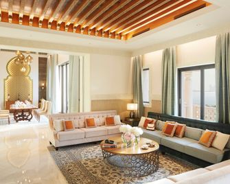 Jumeirah Al Qasr Dubai - Dubai - Bedroom