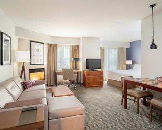 Residence Inn by Marriott New Bedford Dartmouth - Dartmouth - Вітальня
