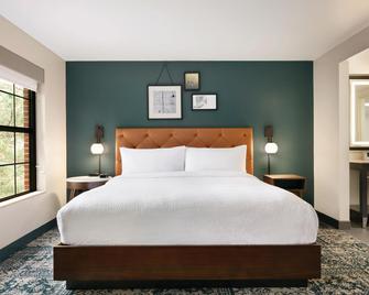 Four Points by Sheraton Raleigh Arena - Raleigh - Bedroom