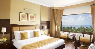The Retreat Hotel & Convention Centre - Mumbai - Bedroom