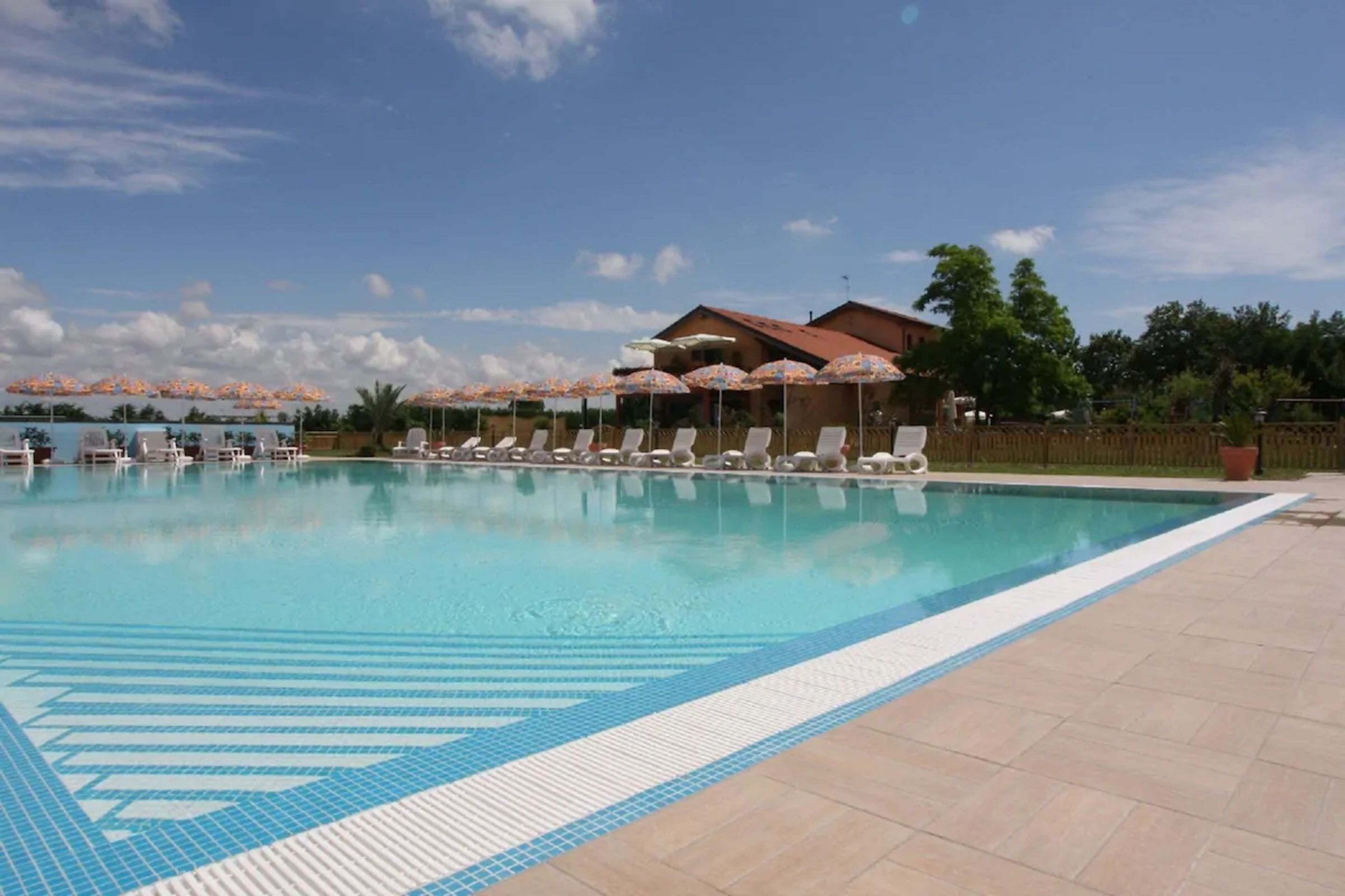 Country House Country Club - ונציה - בריכה