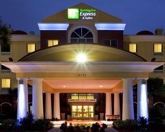 Holiday Inn Express & Suites St. Petersburg North (I-275) - St. Petersburg - Budova