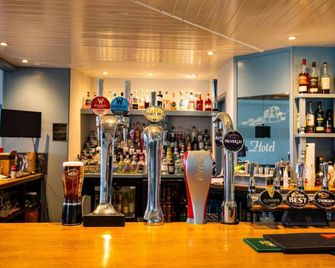 Golf View Hotel - Лоссімут - Бар