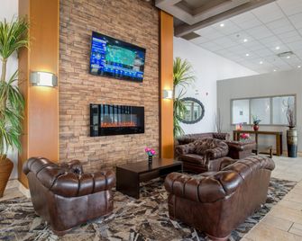 Coast Lethbridge Hotel & Conference Centre - Lethbridge - Lobby