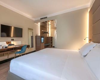 Best Western Hotel Quattrotorri Perugia - פרוג'ה - חדר שינה