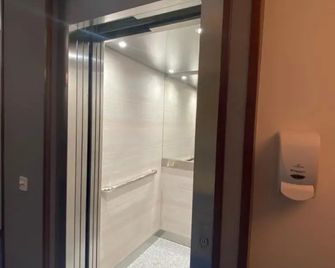 Pension Casa Julio - Culleredo - Pasillo