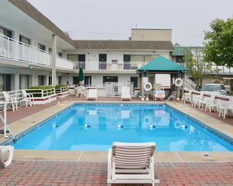 Wild Dunes Inn - Ocean City - Piscina
