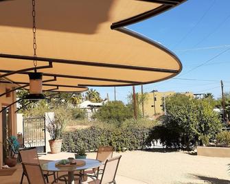 A short walk to the beach ! - Buenavista - Patio