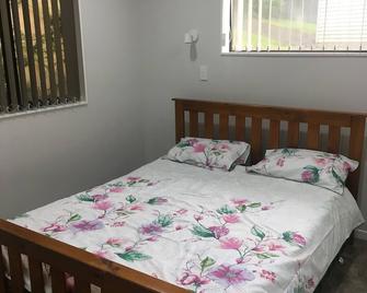 Guest Suite - Cosy place in the Wattle Downs - Auckland - Habitación